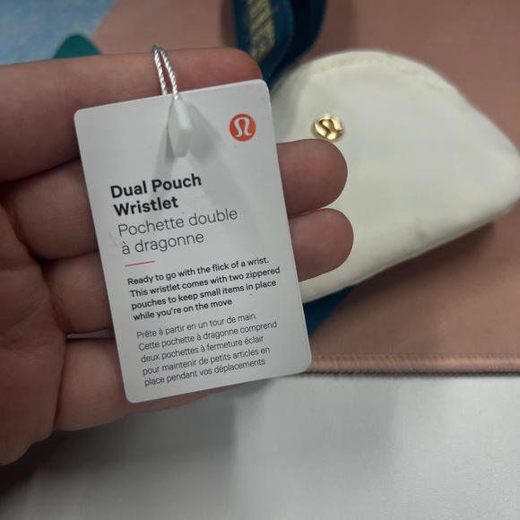 Lululemon Dual Pouch Wristlet - Picture 4 of 5